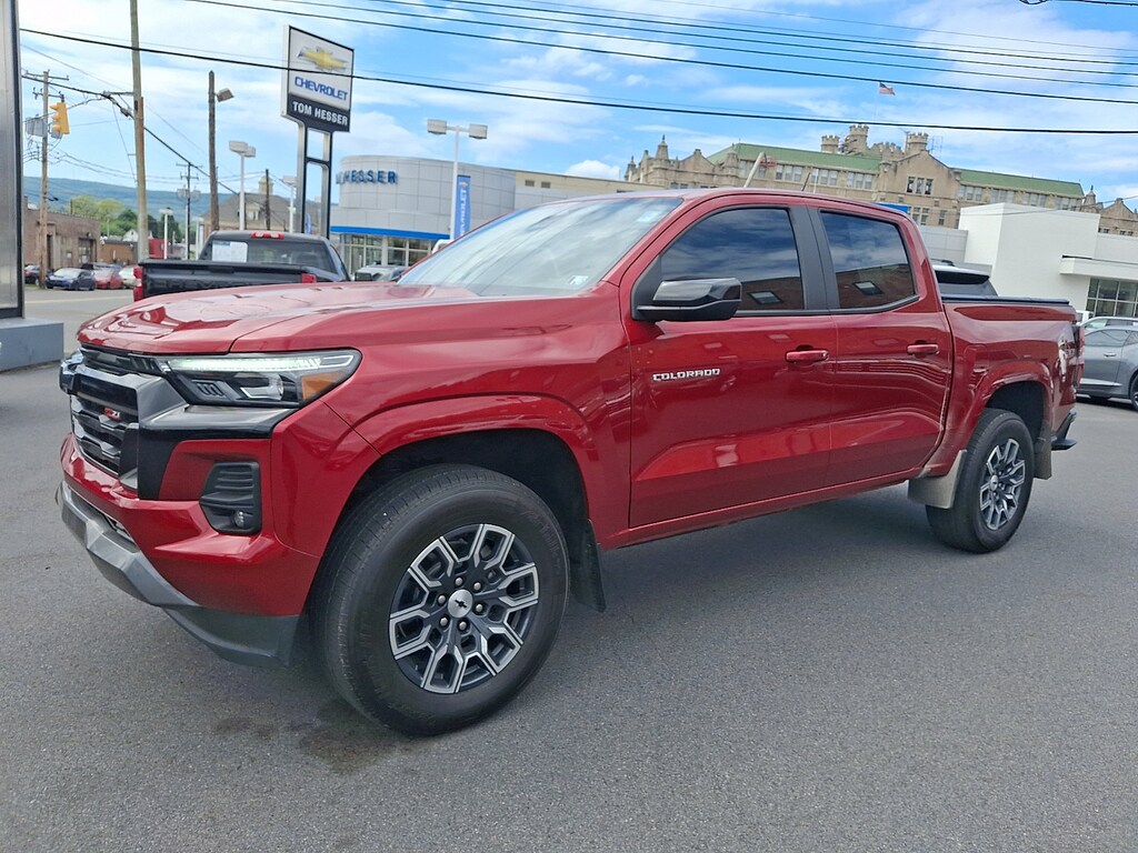 Used 2023 Chevrolet Colorado 4WD Z71 Crew Cab Pickup
