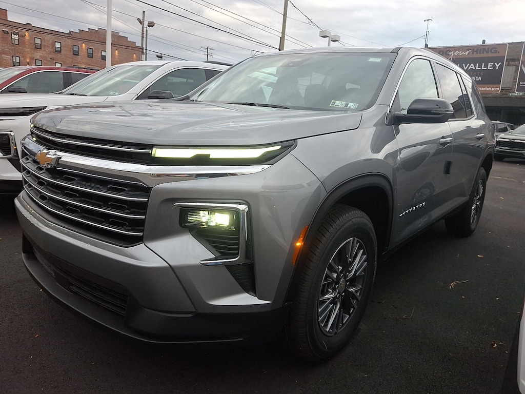 New 2026 Chevrolet Traverse AWD LT SUV