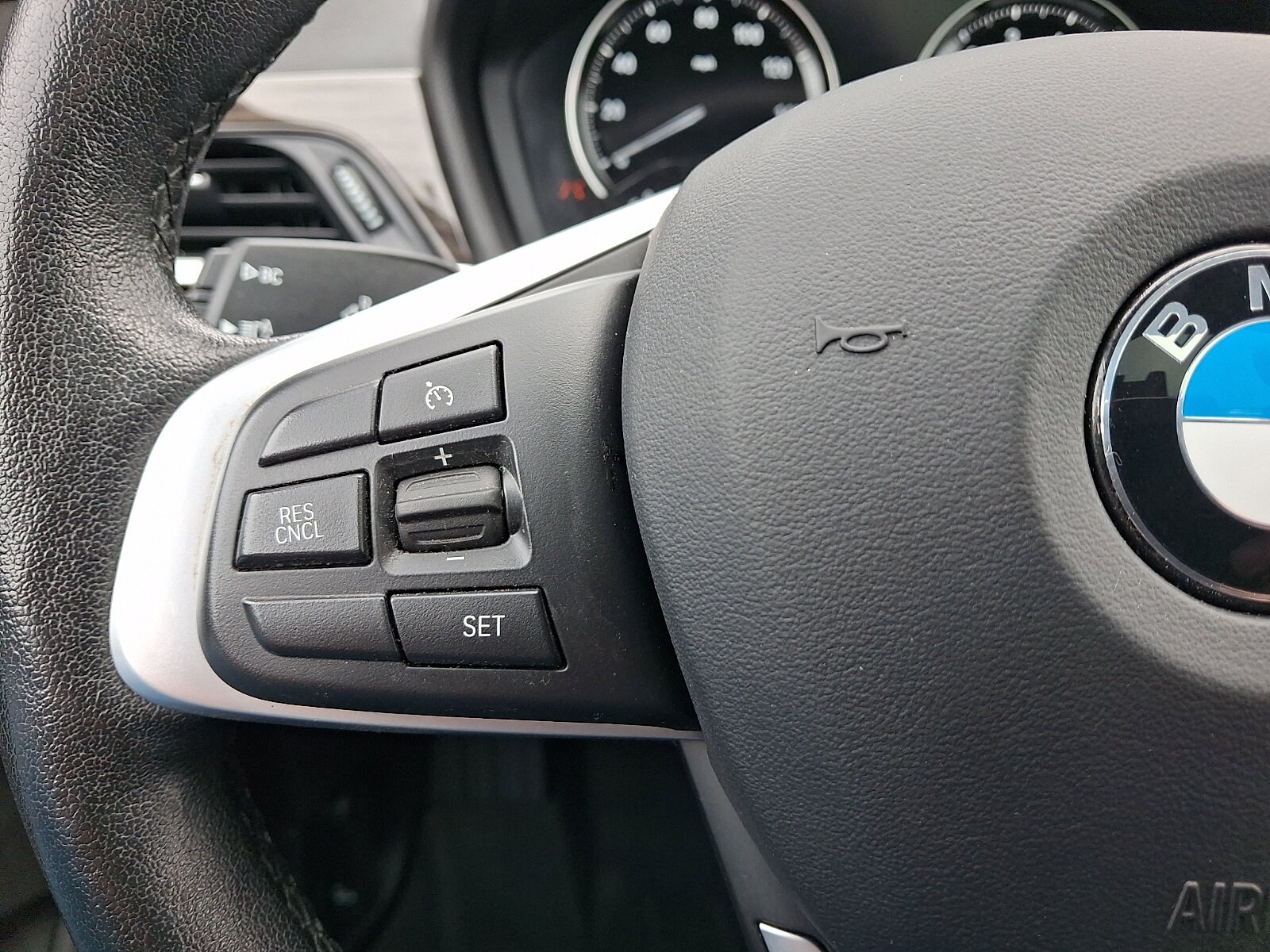 2021 BMW X1 28i - Photo 23