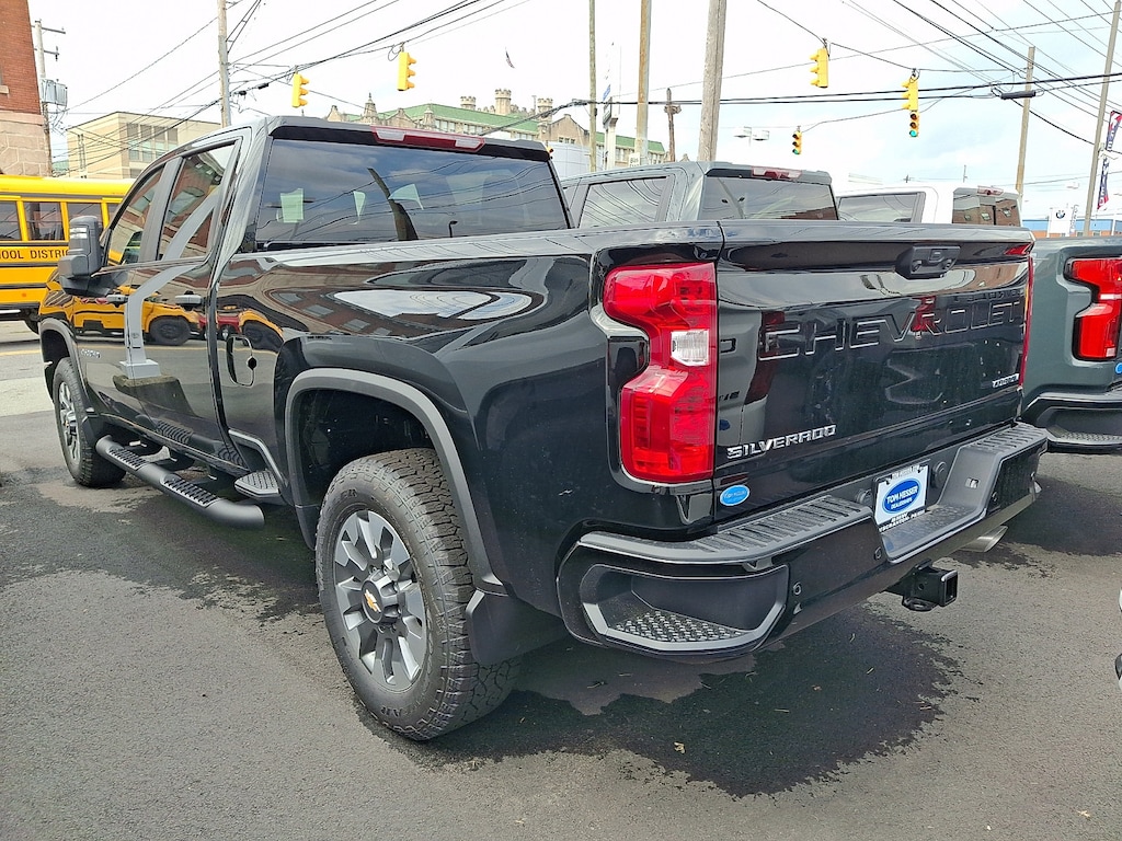 New 2026 Chevrolet Silverado 2500HD Custom Truck