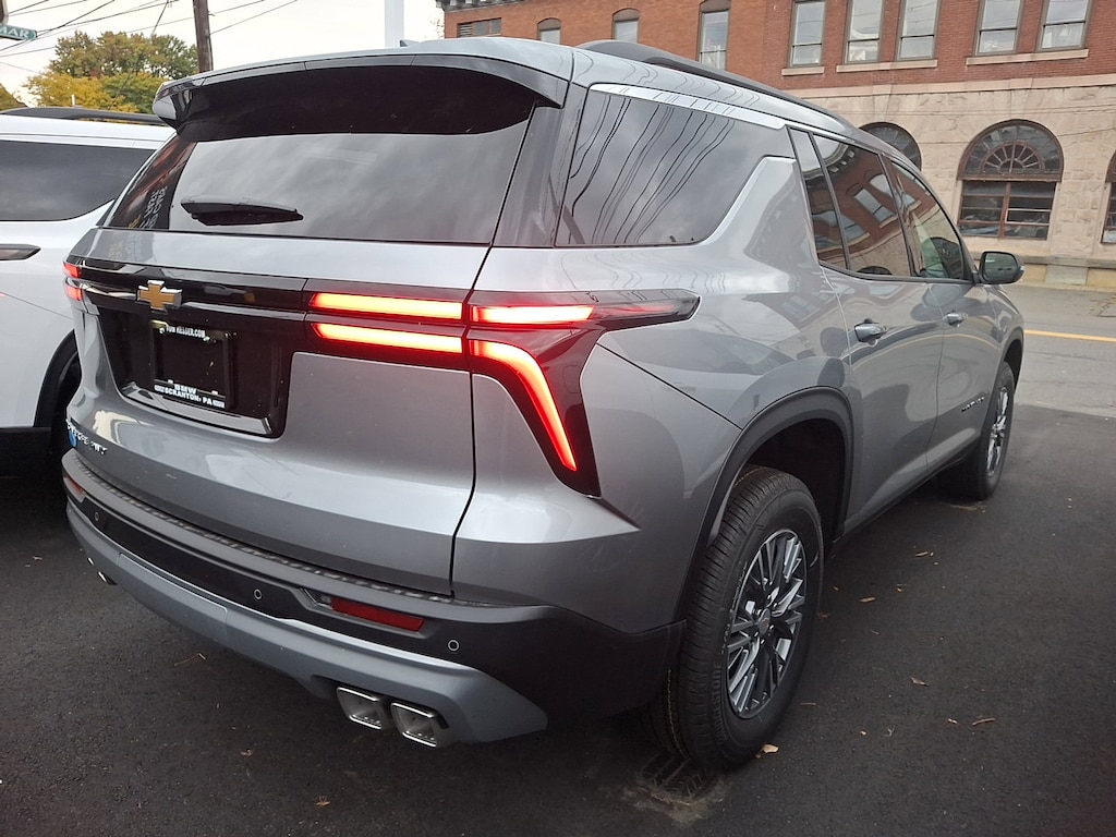 New 2026 Chevrolet Traverse AWD LT SUV