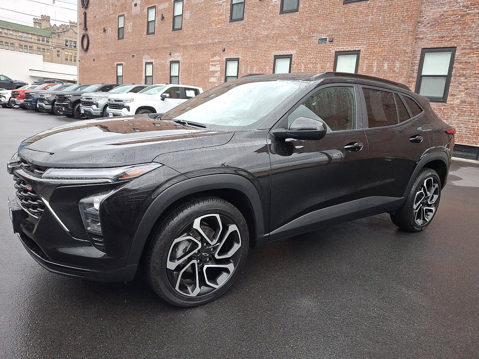 2024 Chevrolet Trax photo 3