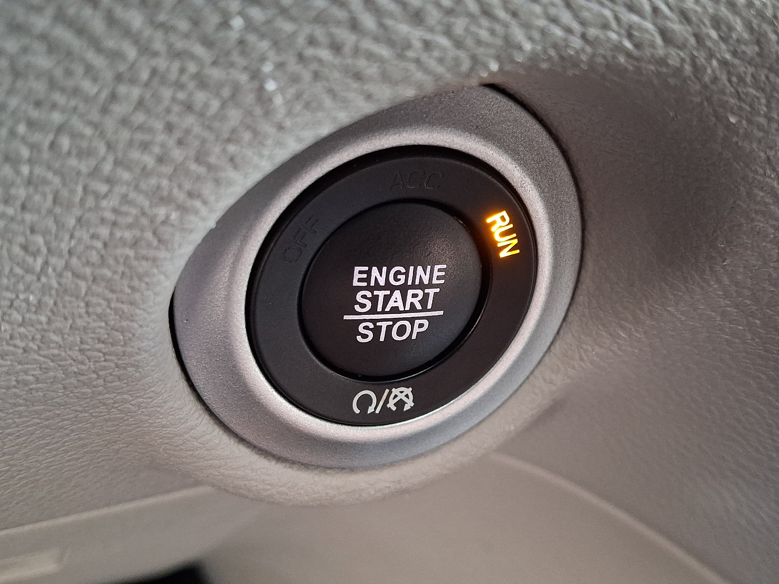 2024 Chrysler Pacifica Touring L - Photo 22