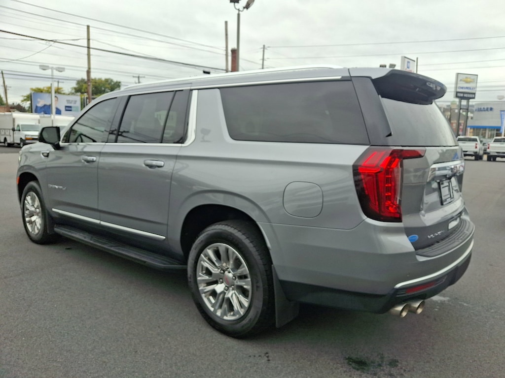 Used 2024 GMC Yukon XL Denali Sport Utility