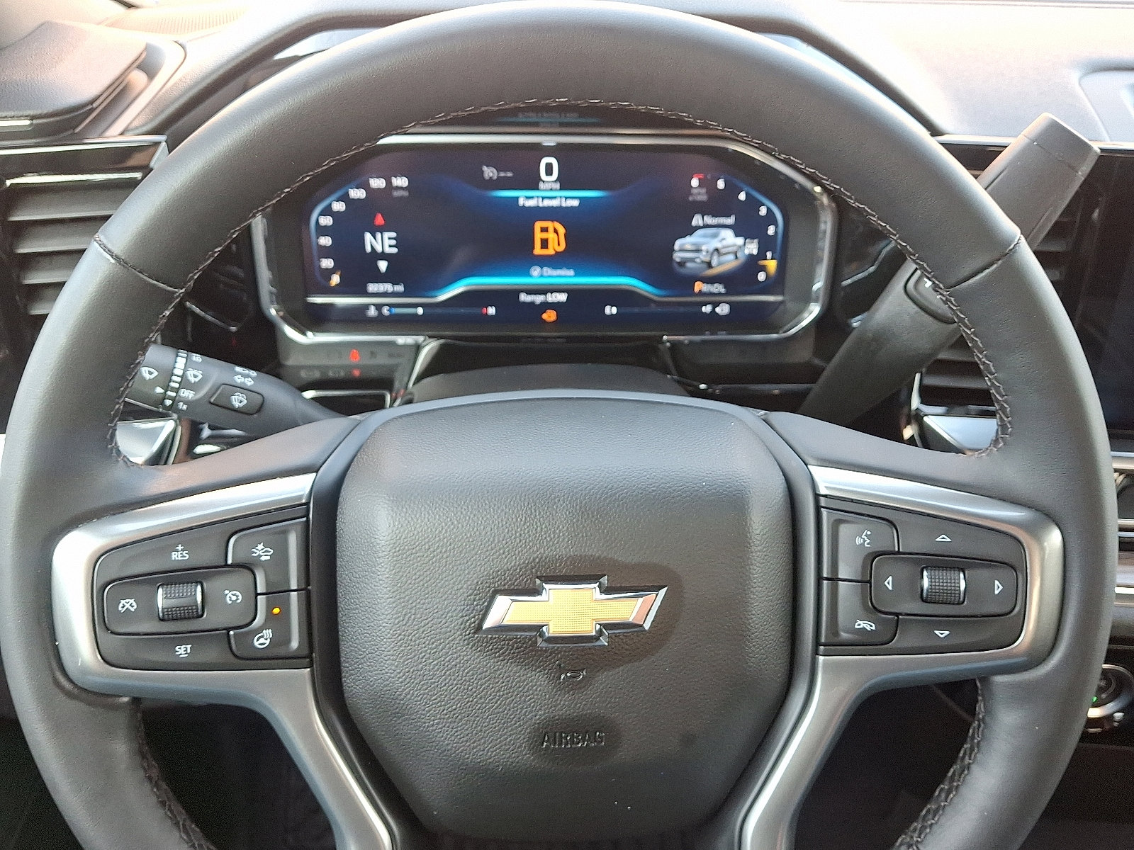 2023 Chevrolet Silverado 1500 LT - Photo 19