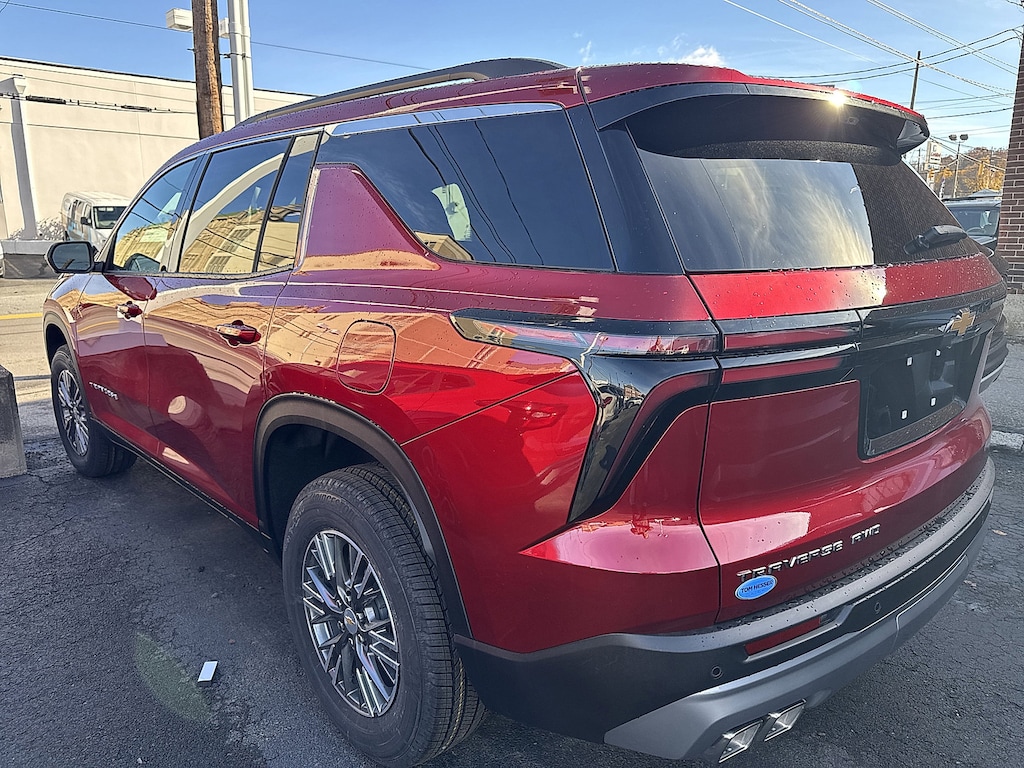 New 2026 Chevrolet Traverse AWD LT SUV
