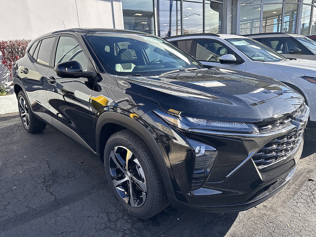 New 2026 Chevrolet Trax 1RS SUV