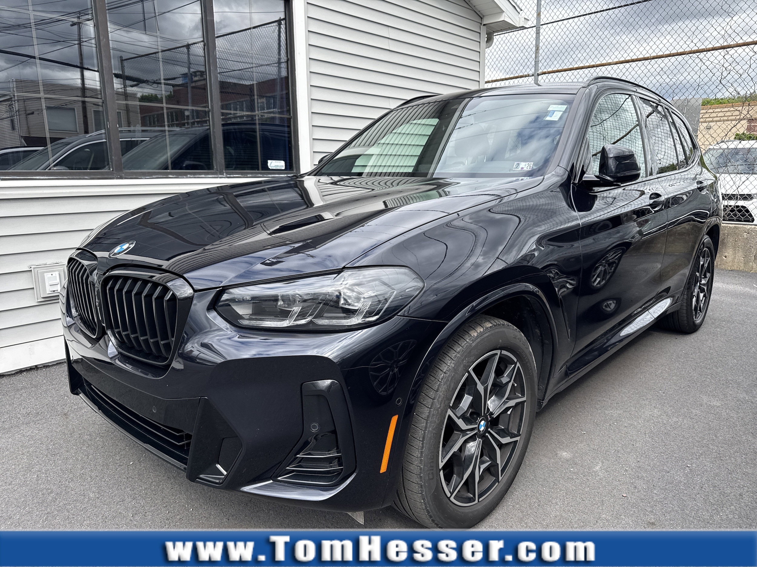 2023 BMW X3 xDrive30i's photo