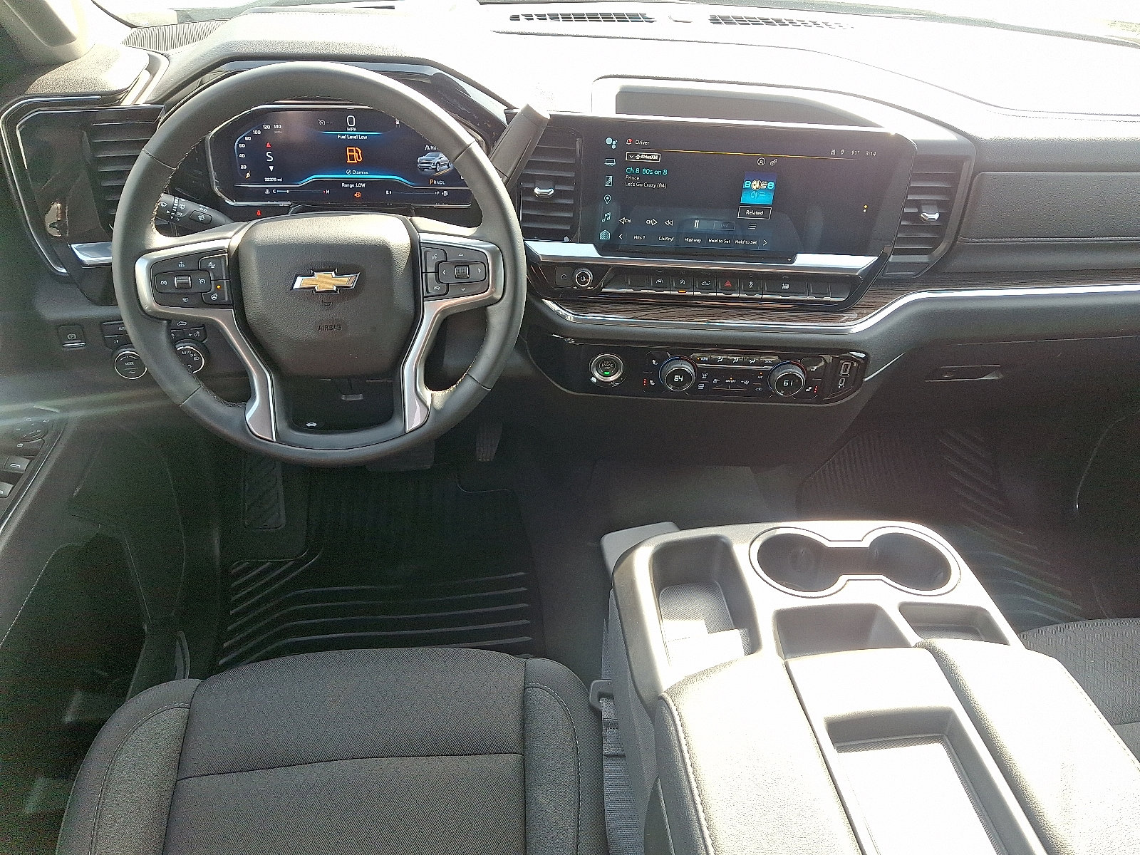 2023 Chevrolet Silverado 1500 LT - Photo 11