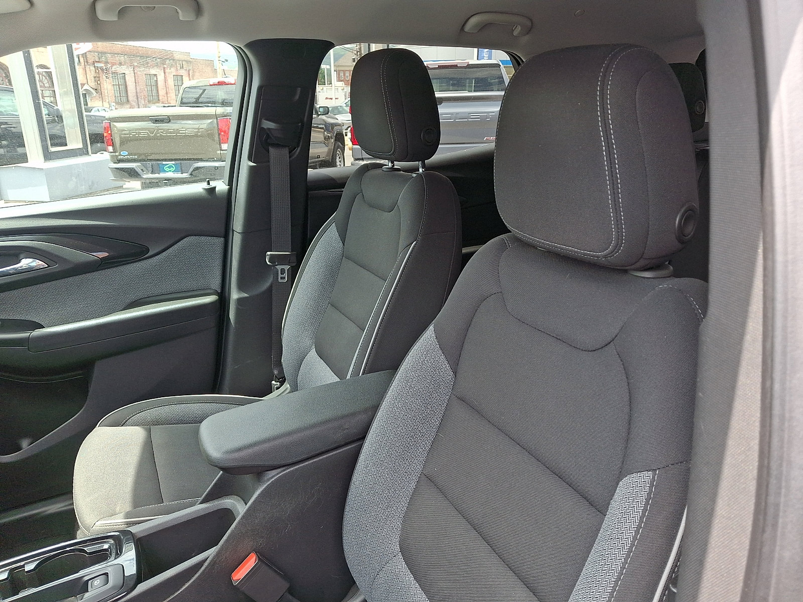2023 Chevrolet TrailBlazer LT - Photo 14