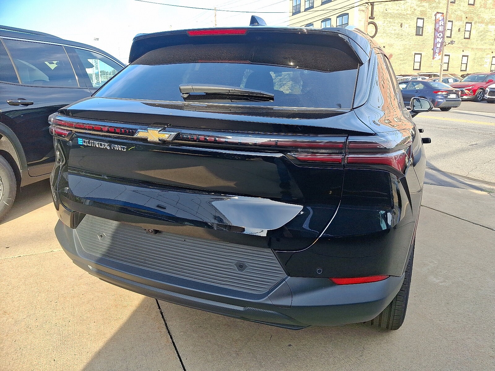 2026 Chevrolet Equinox EV LT photo 4