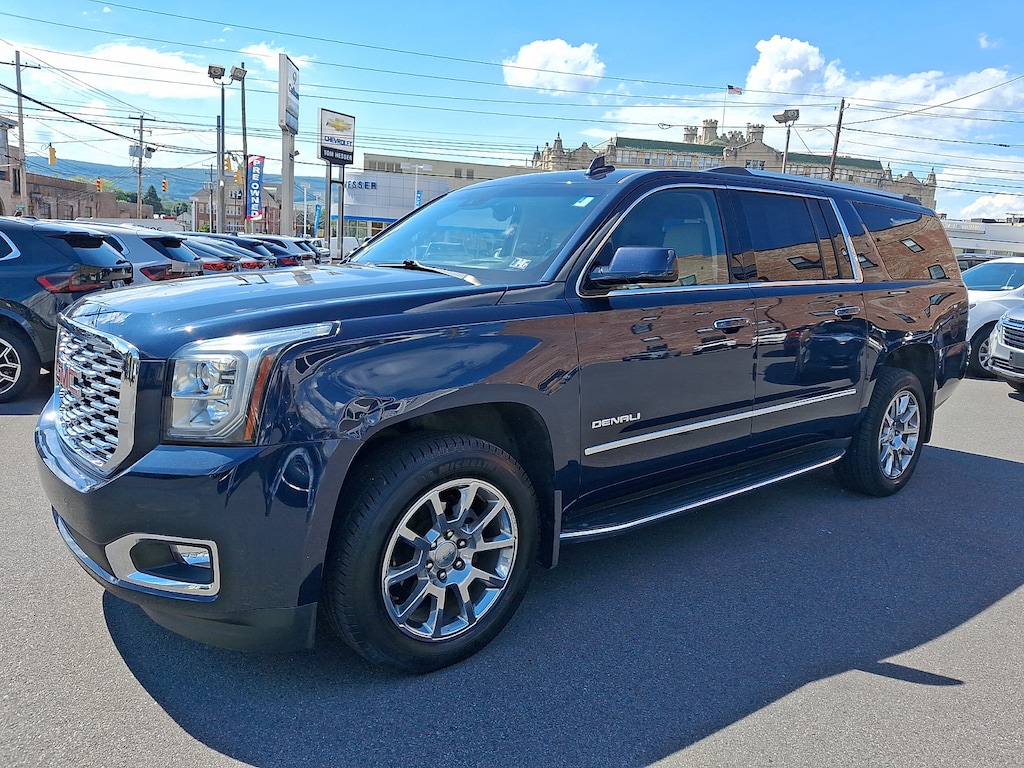 Used 2019 GMC Yukon XL Denali Sport Utility