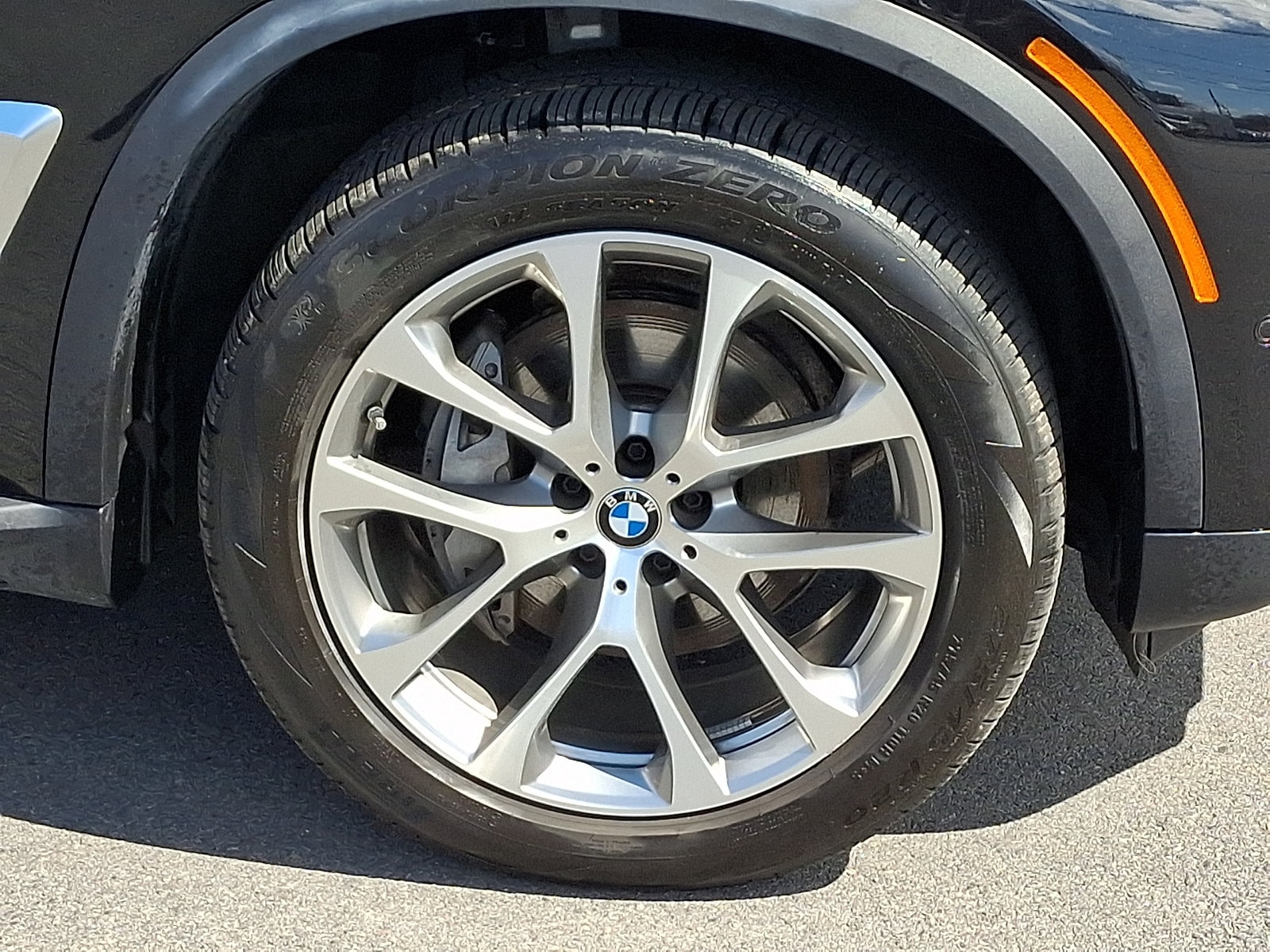 2026 BMW X5 40i - Photo 8
