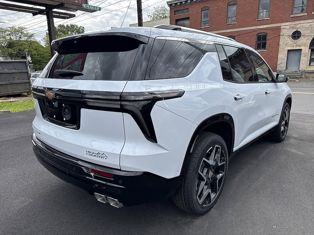 New 2026 Chevrolet Traverse AWD High Country SUV