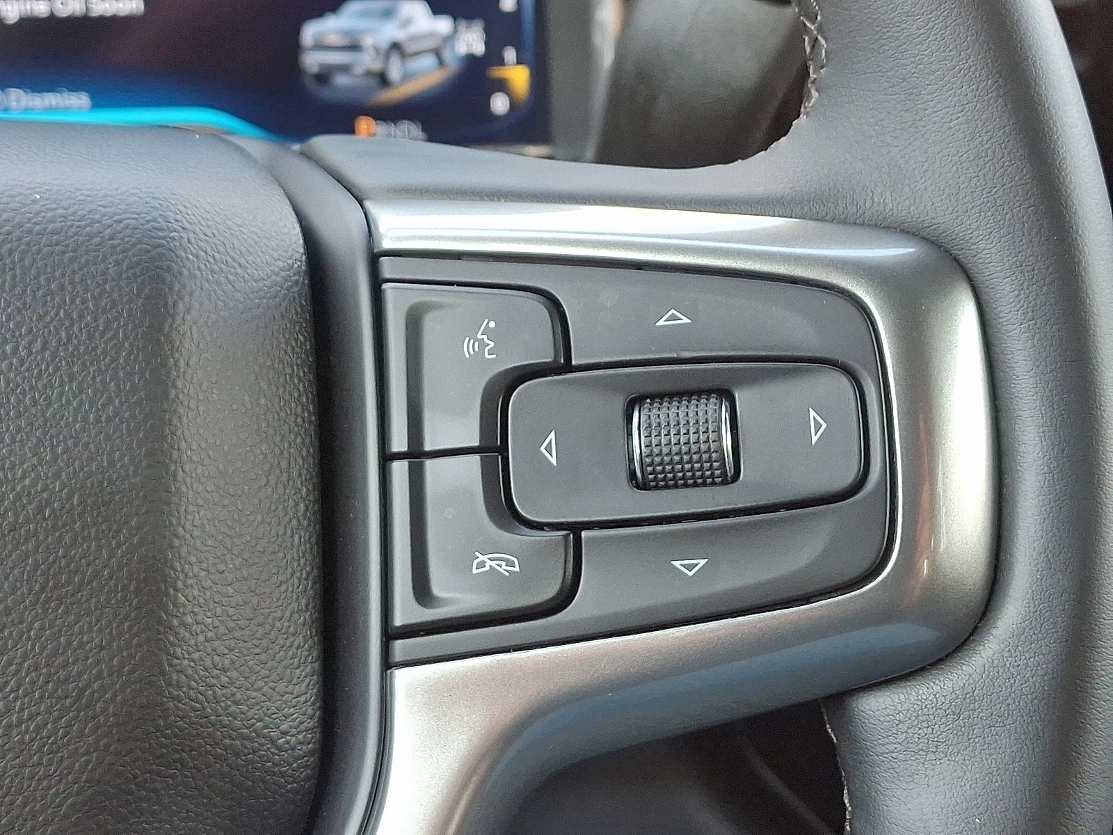 2023 Chevrolet Silverado 1500 LT - Photo 22