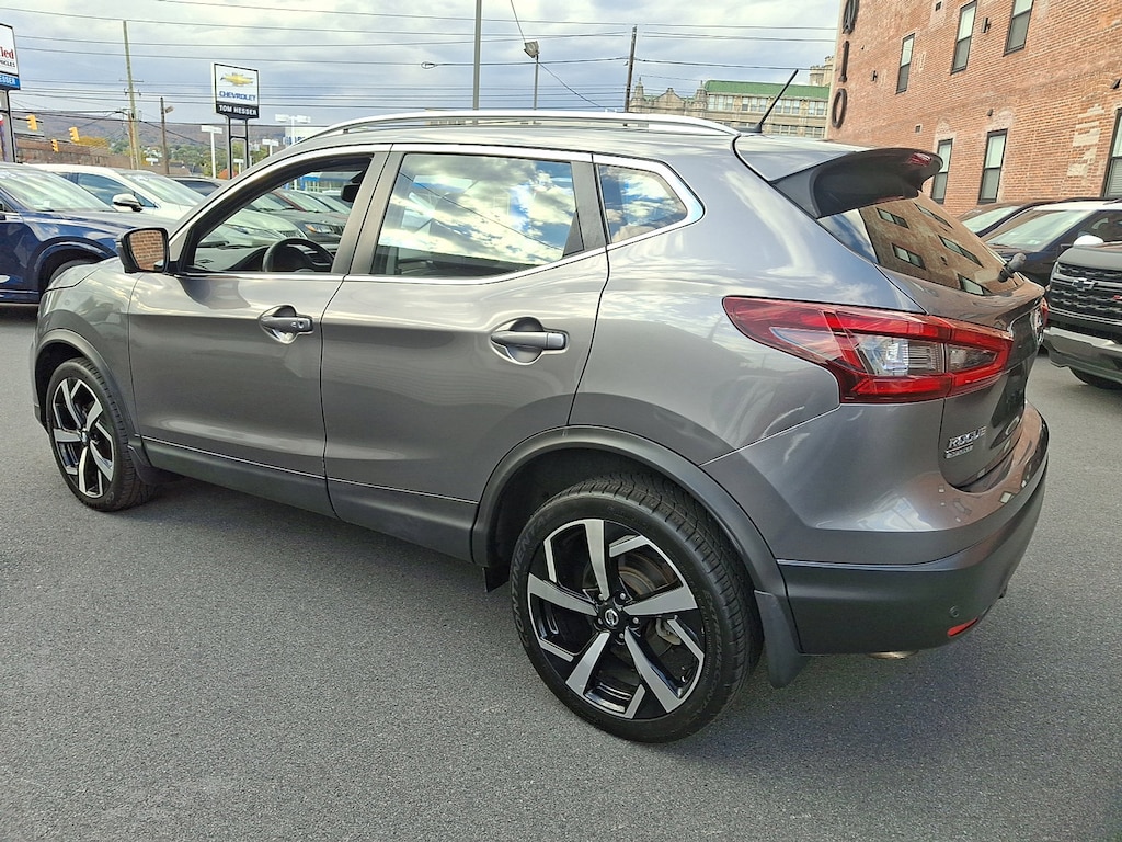 Used 2020 Nissan Rogue Sport SL Sport Utility