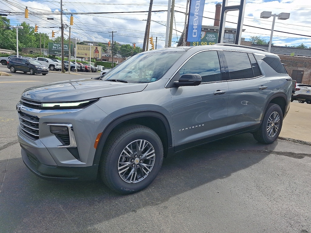New 2026 Chevrolet Traverse AWD LT SUV