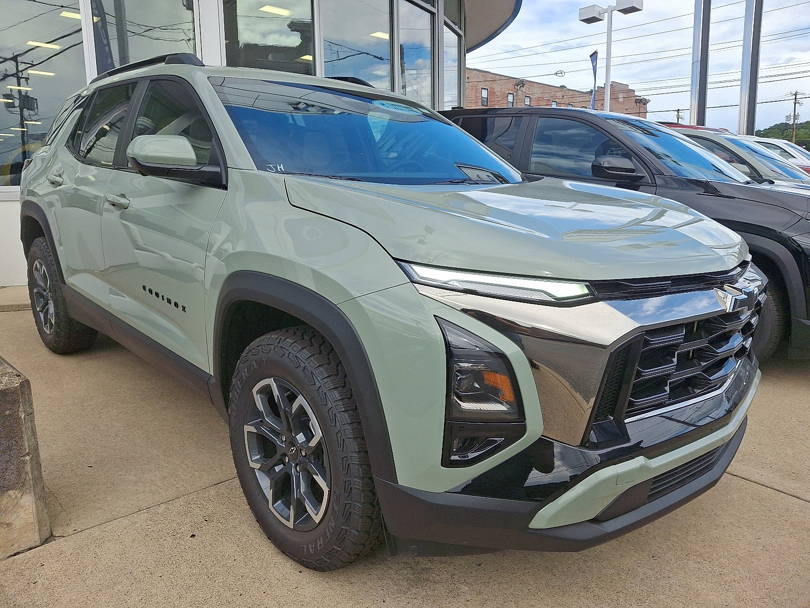 2026 Chevrolet Equinox AWD Activ