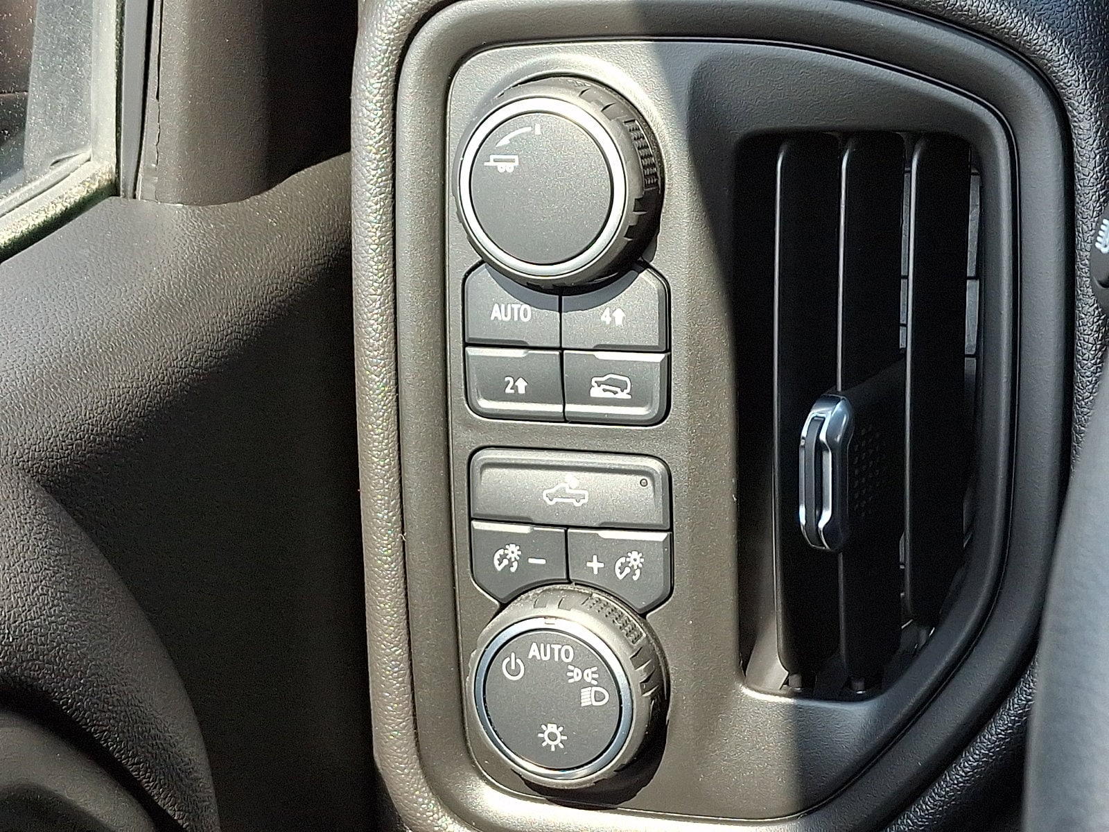 2025 Chevrolet Silverado 1500 Work Truck - Photo 23