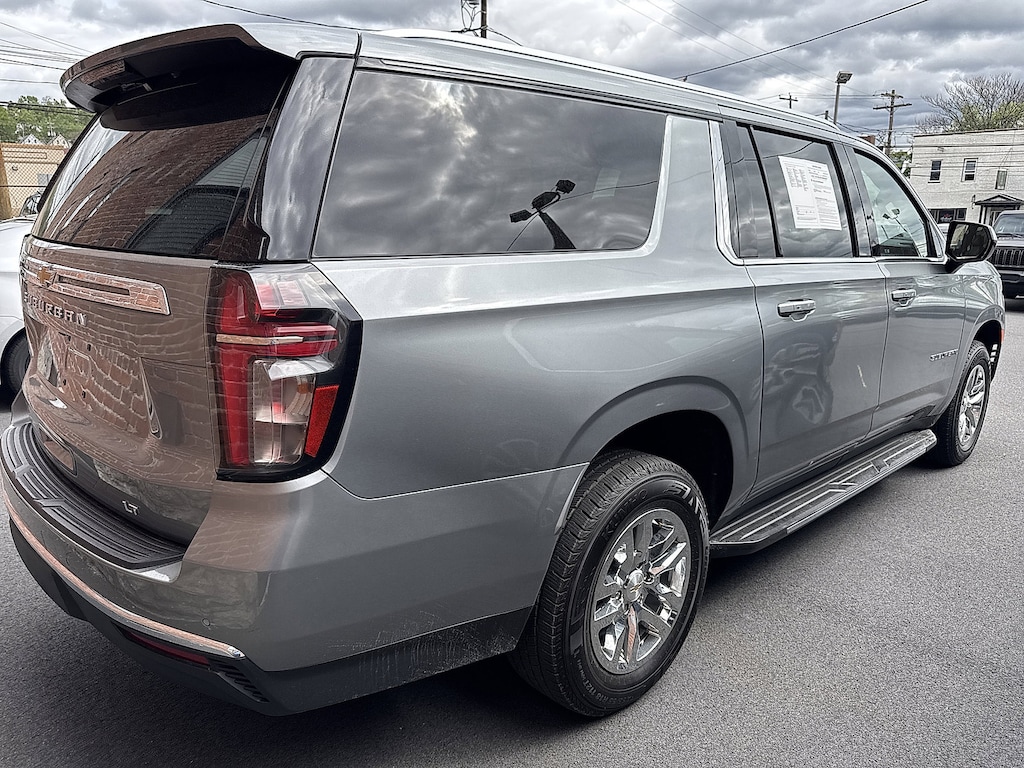 Used 2024 Chevrolet Suburban LT Sport Utility