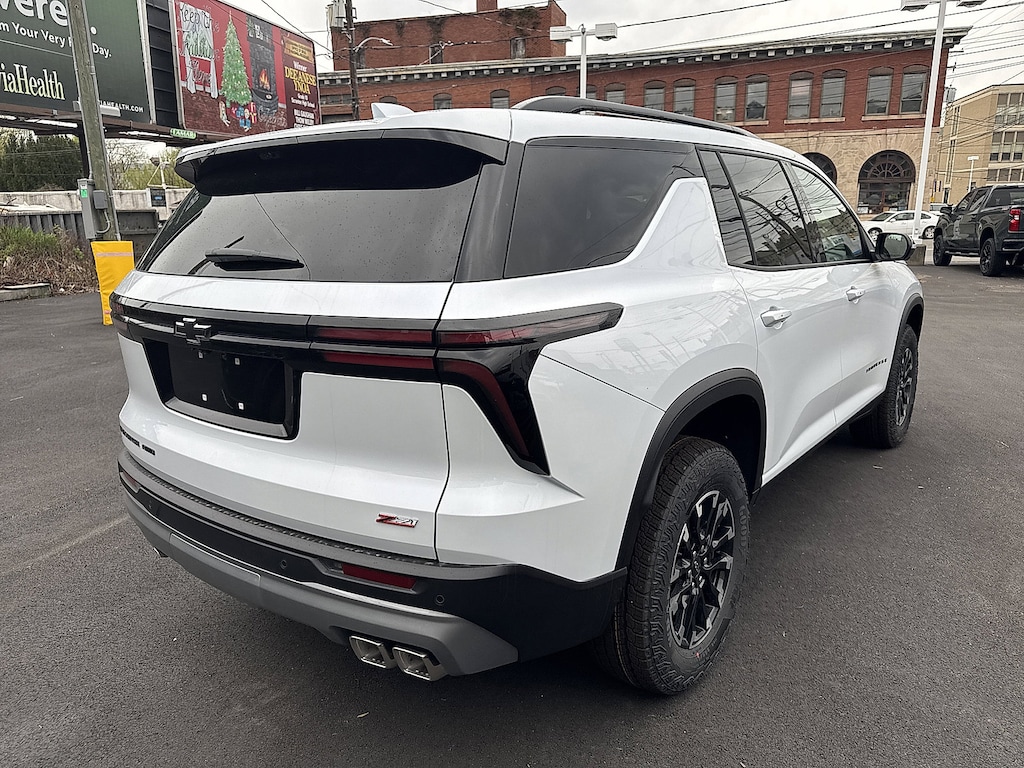New 2026 Chevrolet Traverse AWD Z71 SUV