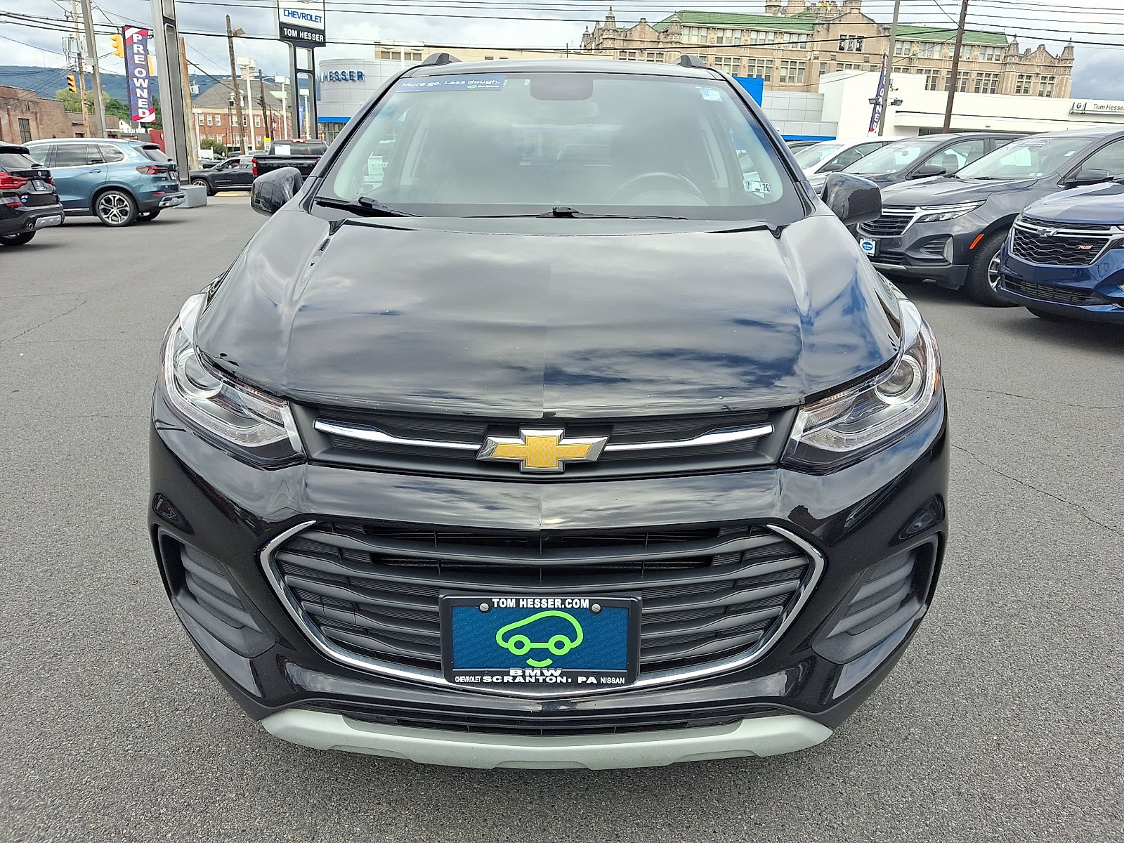 Used 2021 Chevrolet Trax LT with VIN KL7CJPSM8MB377511 for sale in Scranton, PA