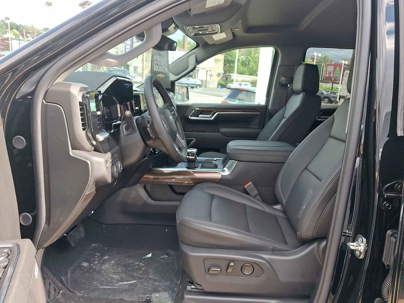 2026 Chevrolet Silverado 1500 RST - Photo 8