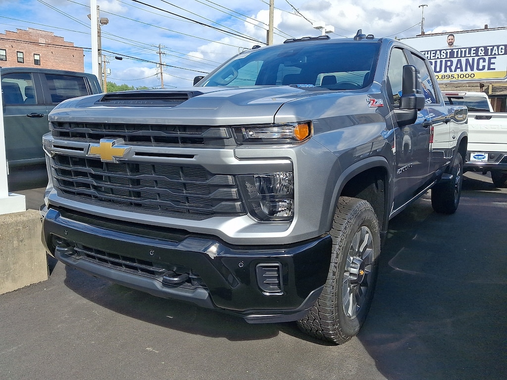 New 2026 Chevrolet Silverado 2500HD Custom Truck