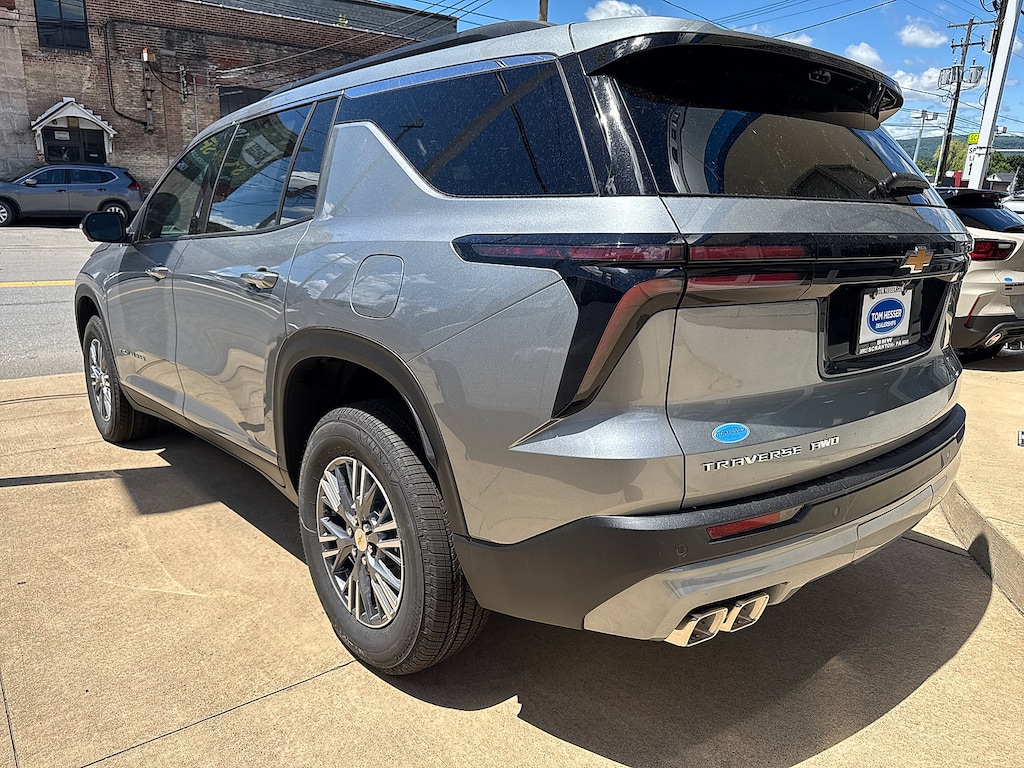New 2026 Chevrolet Traverse AWD LT SUV