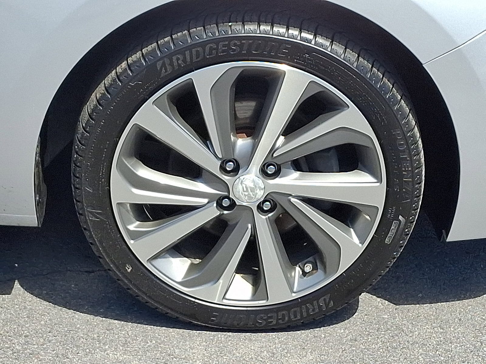 2019 Hyundai Accent Limited - Photo 8