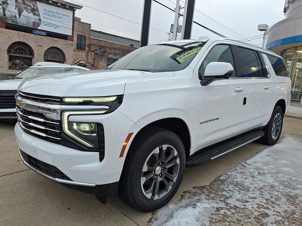 New 2026 Chevrolet Suburban LT SUV