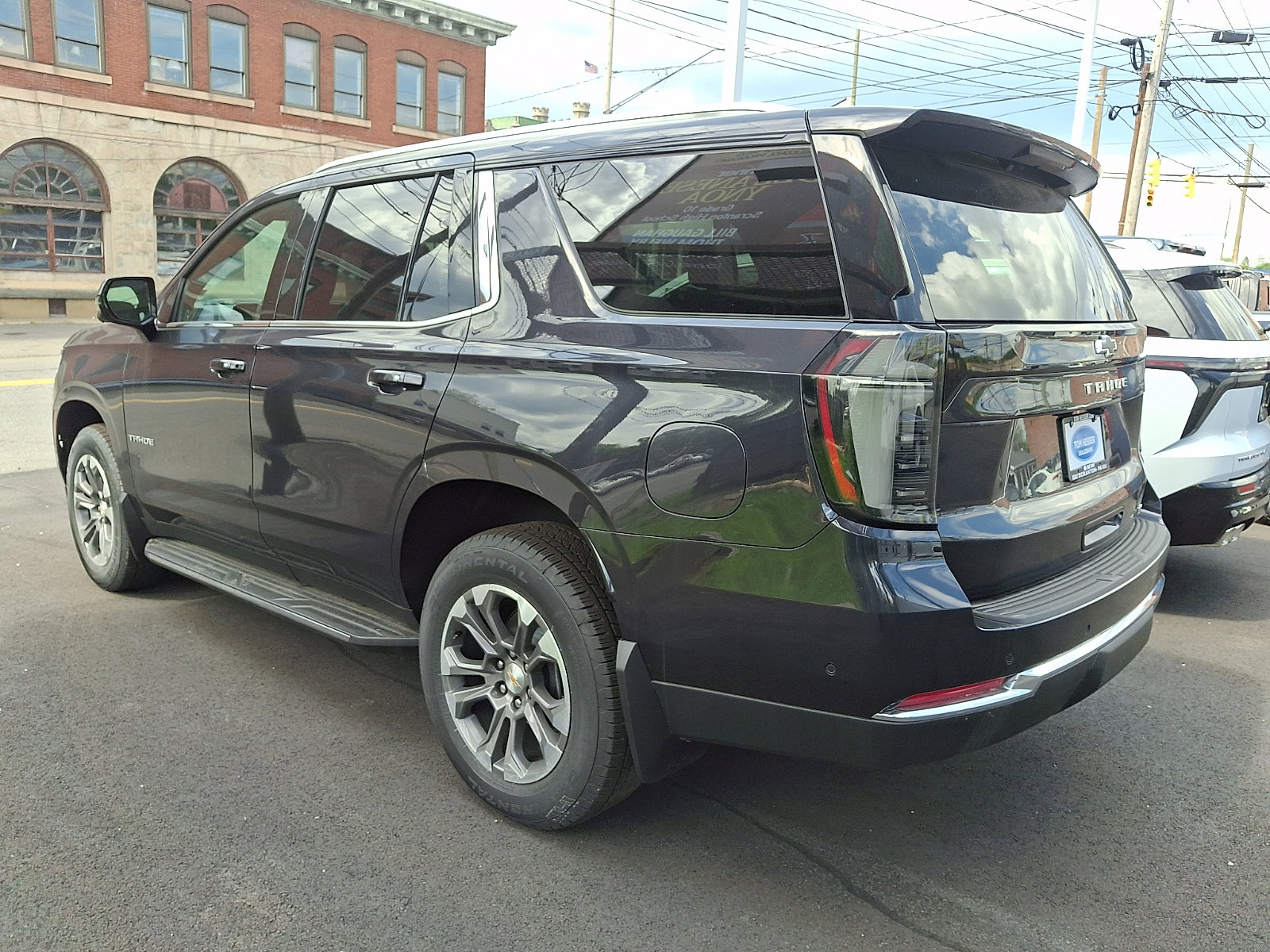2026 Chevrolet Tahoe LT - Photo 3