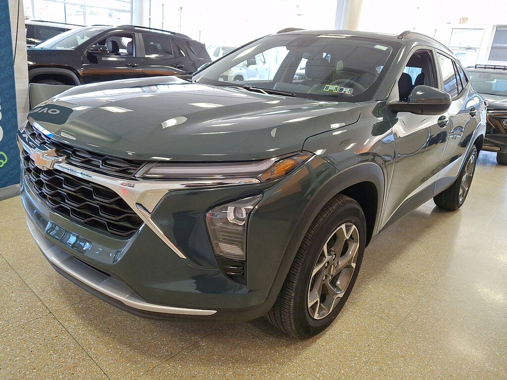 New 2026 Chevrolet Trax LT SUV