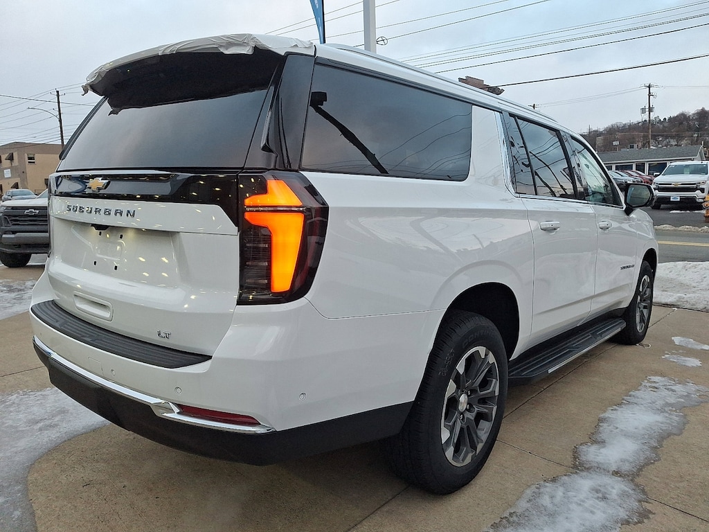 New 2026 Chevrolet Suburban LT SUV