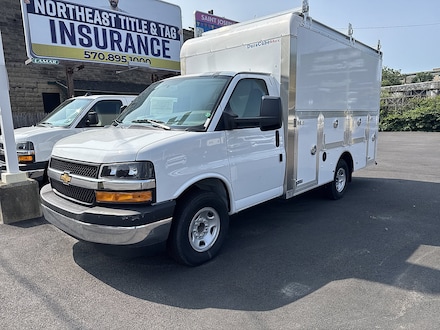 2026 Chevrolet Express Commercial Cutaway 1WT Cutaway Van