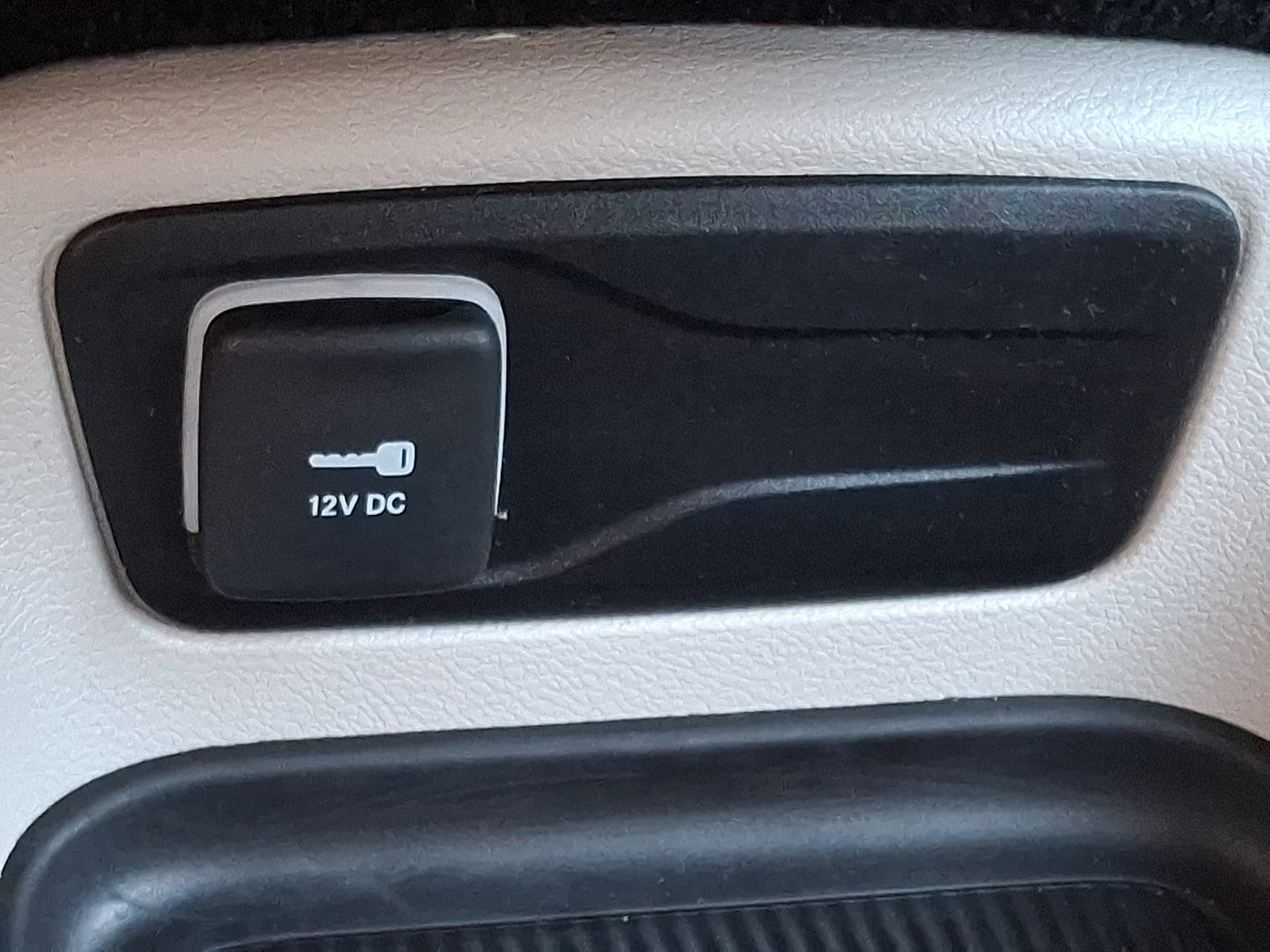 2024 Chrysler Pacifica Touring L - Photo 25