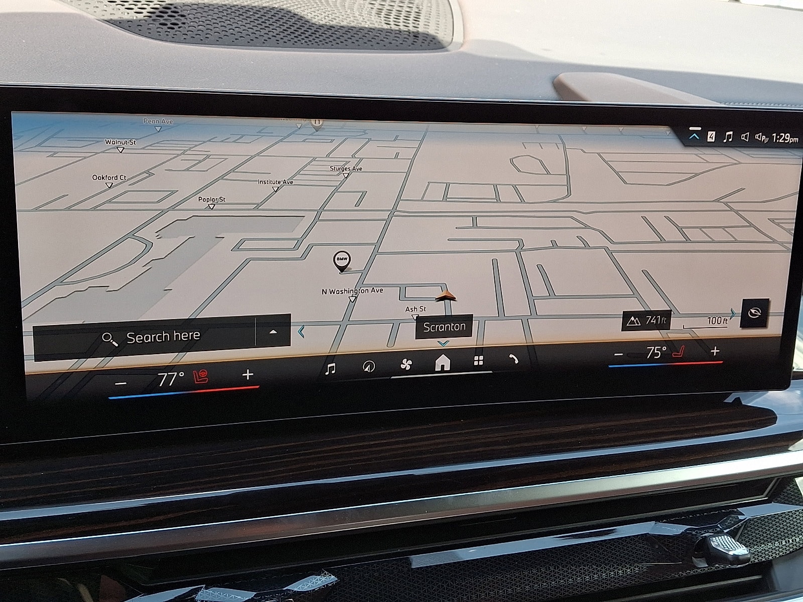 2026 BMW X5 40i - Photo 17