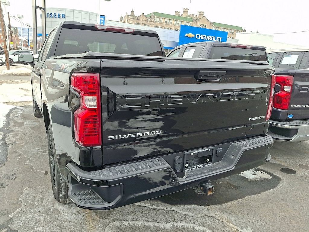 Used 2022 Chevrolet Silverado 1500 Custom Crew Cab Pickup