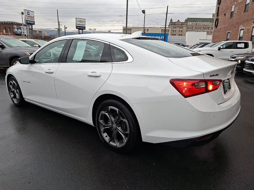Used 2024 Chevrolet Malibu LT Car