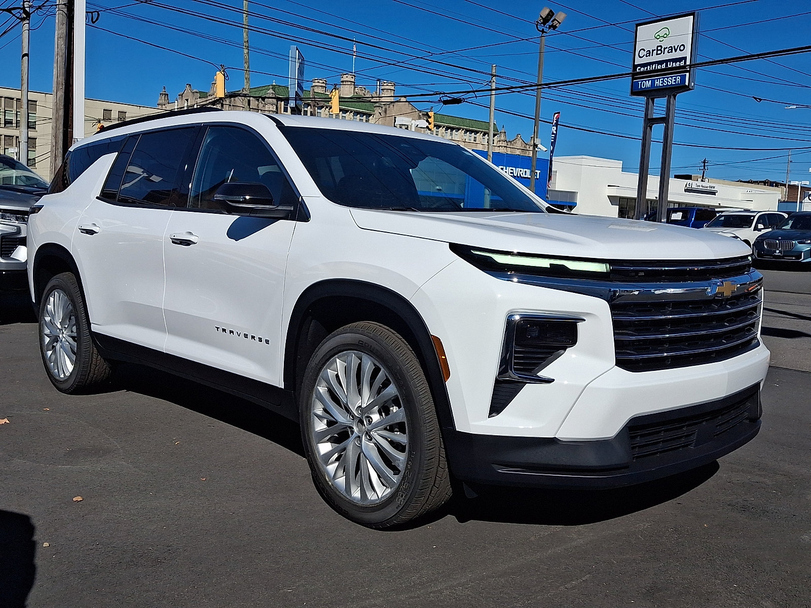 2027 Chevrolet Traverse AWD LT SUV