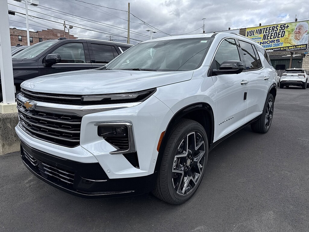New 2026 Chevrolet Traverse AWD High Country SUV
