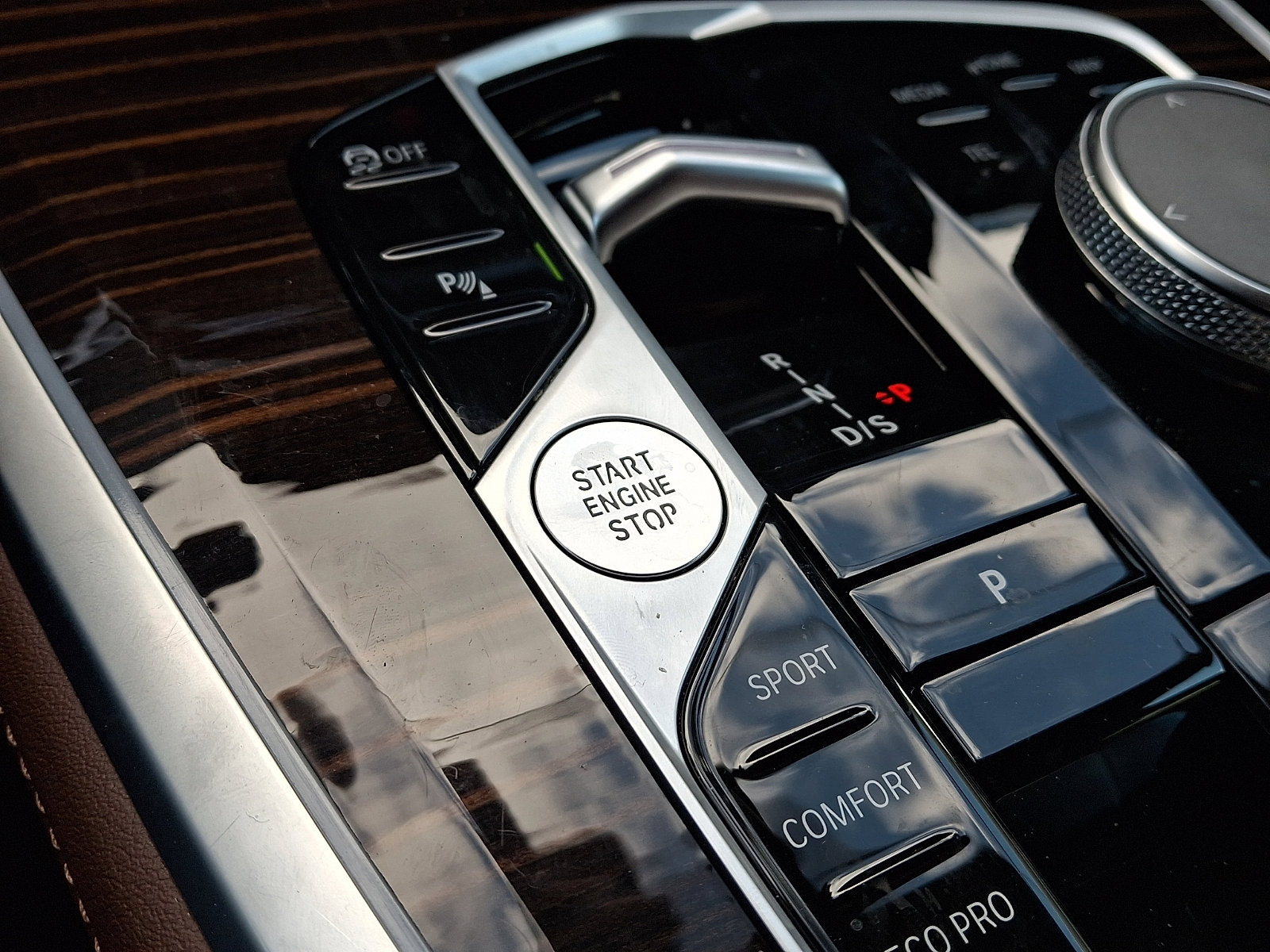 2026 BMW X5 40i - Photo 24