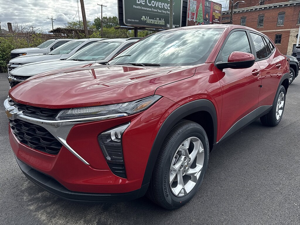 New 2026 Chevrolet Trax LS SUV