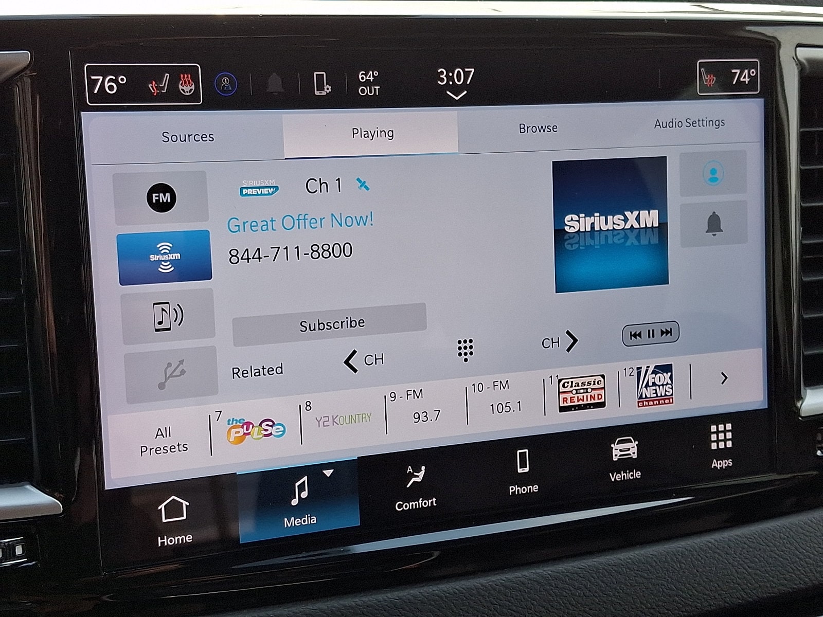 2024 Chrysler Pacifica Touring L - Photo 16