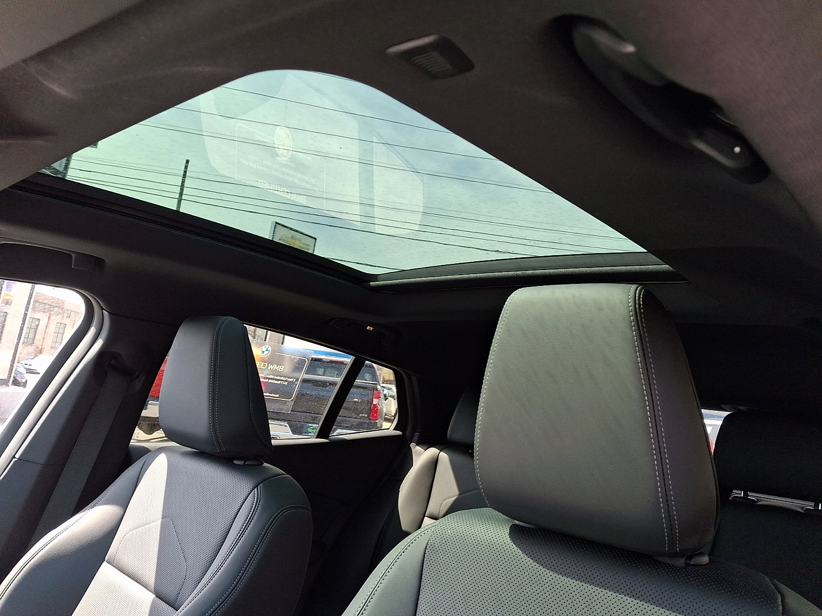 2025 BMW X2 28i - Photo 14