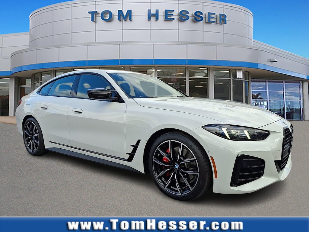 Used 2025 BMW 4 Series M440i xDrive Hatchback
