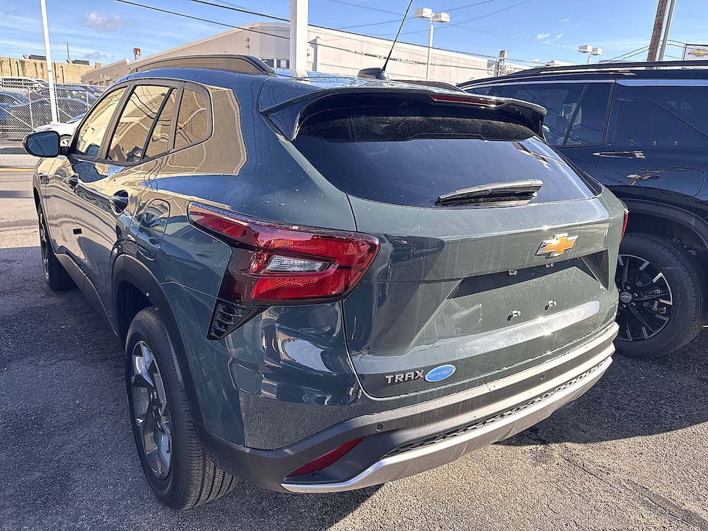 New 2026 Chevrolet Trax LT SUV