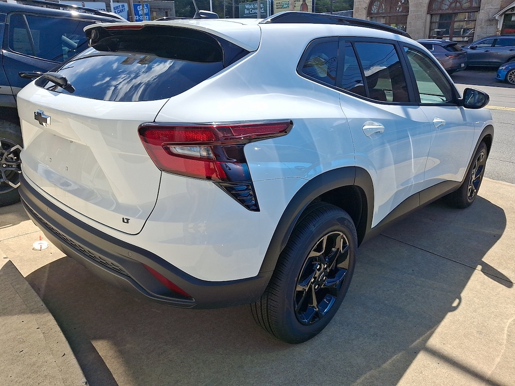 New 2026 Chevrolet Trax LT SUV