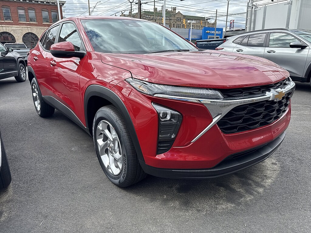 New 2026 Chevrolet Trax LS SUV