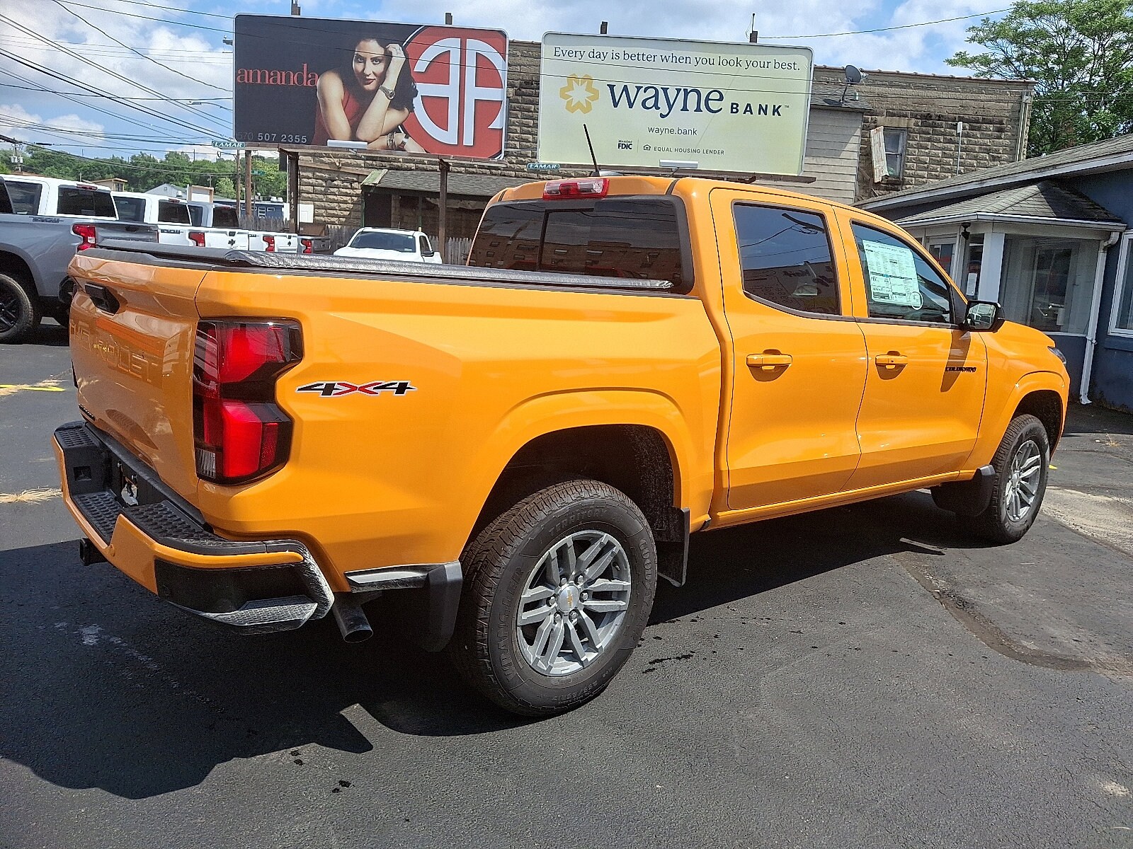2025 Chevrolet Colorado Work Truck LT photo 4